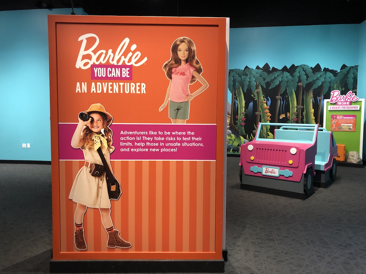 15 carreras de la industria de viajes que Barbie ha tenido desde 1959 - 21