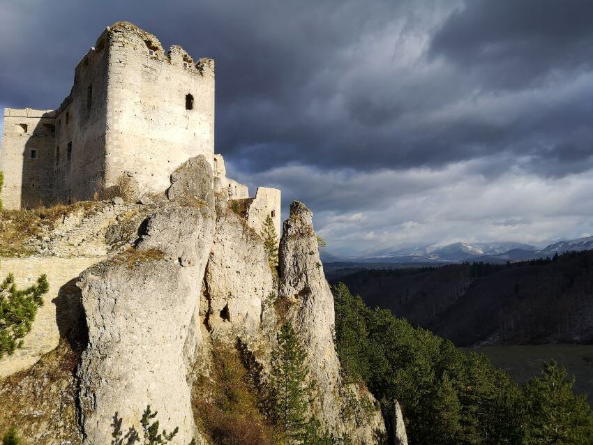 20 puntos de referencia históricos más famosos en Eslovaquia - 29