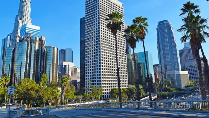 ¿Necesitas un auto en Los Ángeles? 5 cosas que saber