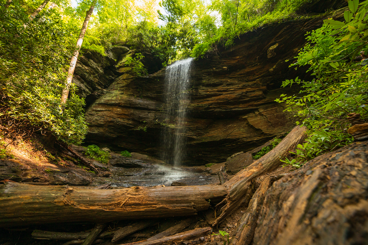 5 Waterfalls increíbles para visitar cerca de Asheville - 9