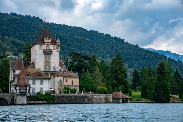 19 puntos de referencia históricos más famosos en Suiza - 17