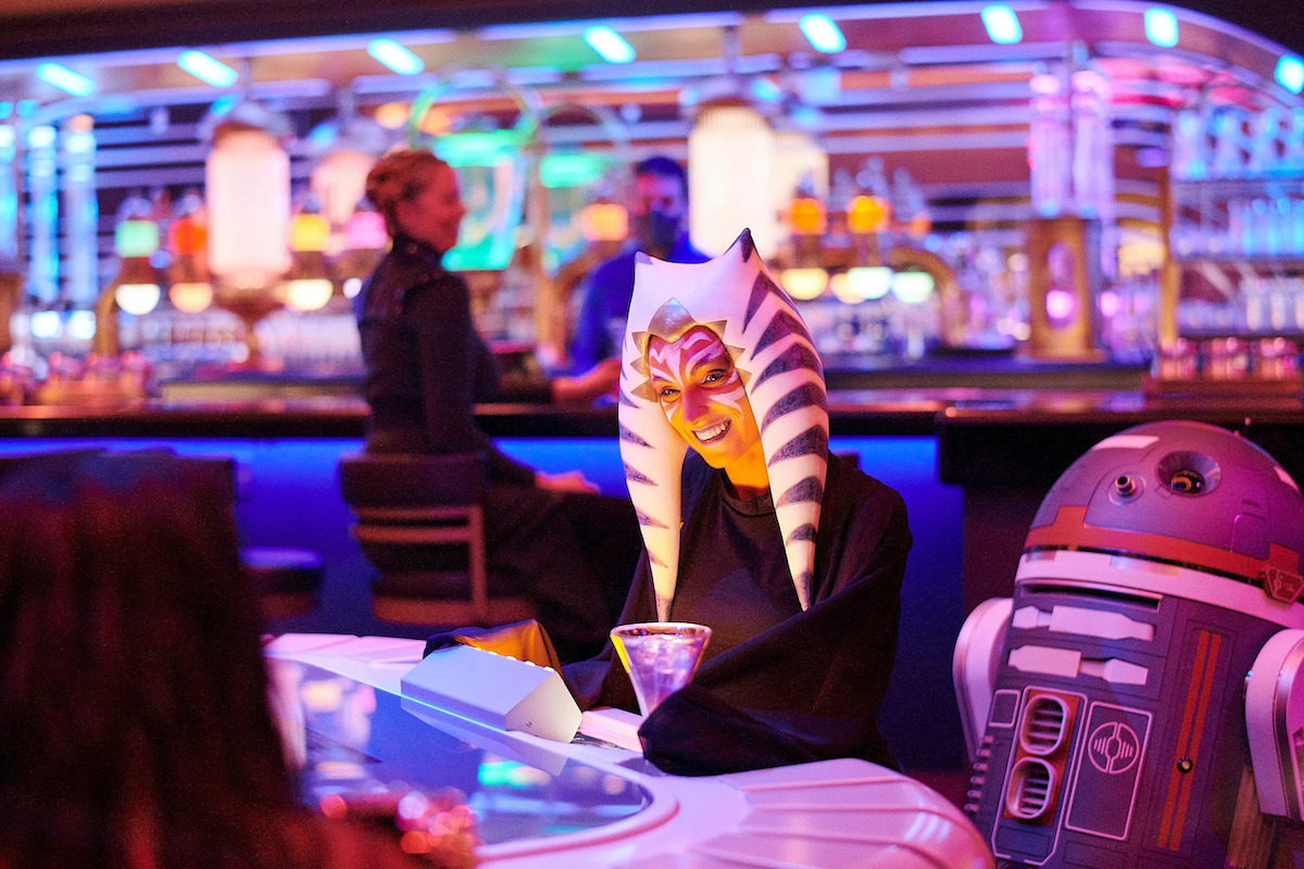 Dining a bordo de Star Wars Galactic Starcruiser de Disney es una experiencia como ninguna otra - 7