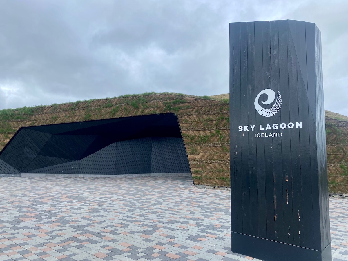 Mis 7 experiencias favoritas en el Sky Lagoon Geothermal Spa de Islandia