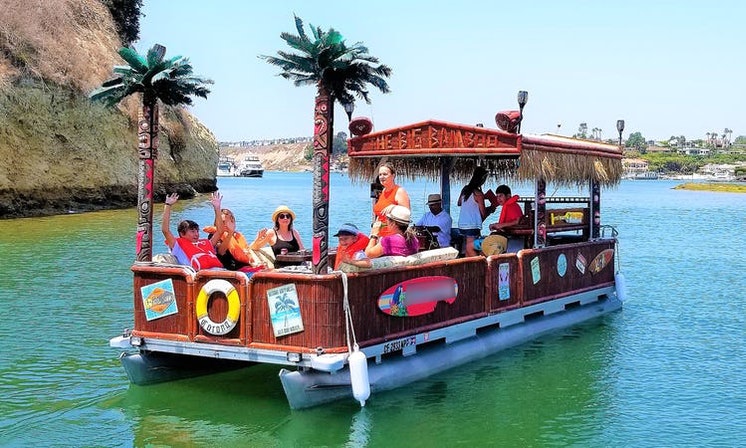 Tiki Party Boats puede alquilar para la mejor fiesta de verano - 529