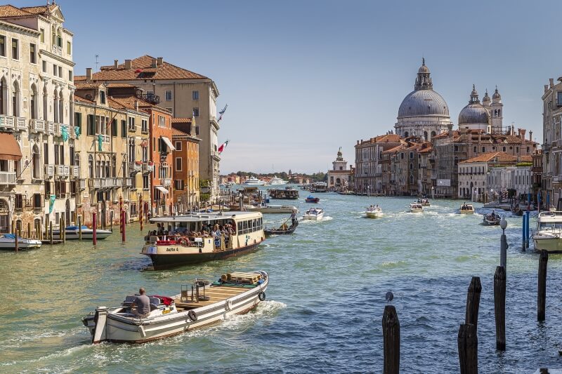 ¿Cuánto es un viaje a Italia: costo promedio por día? - 285