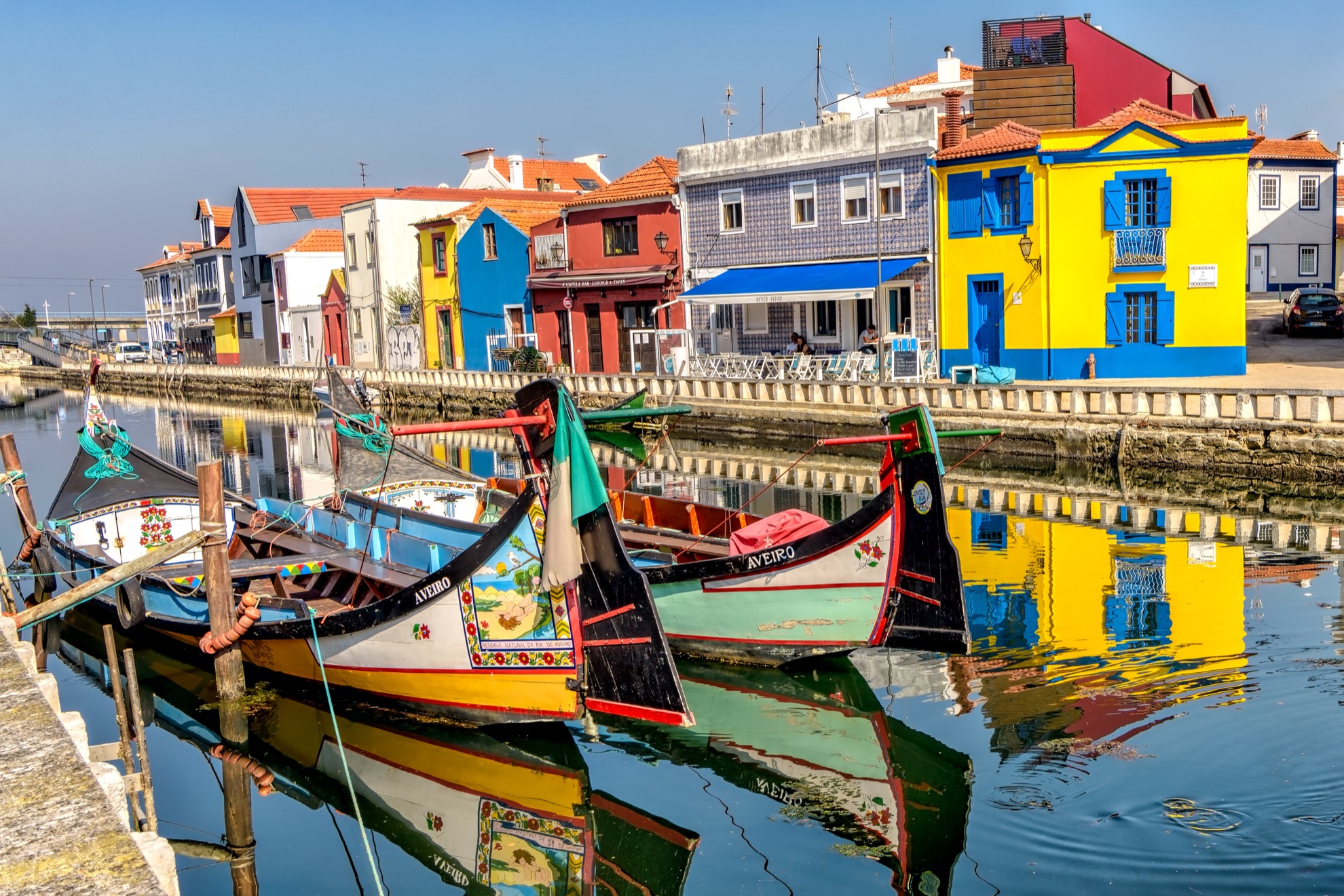 Por qué Aveiro, Venecia de Portugal y Costa Nova son destinos imprescindibles - 7