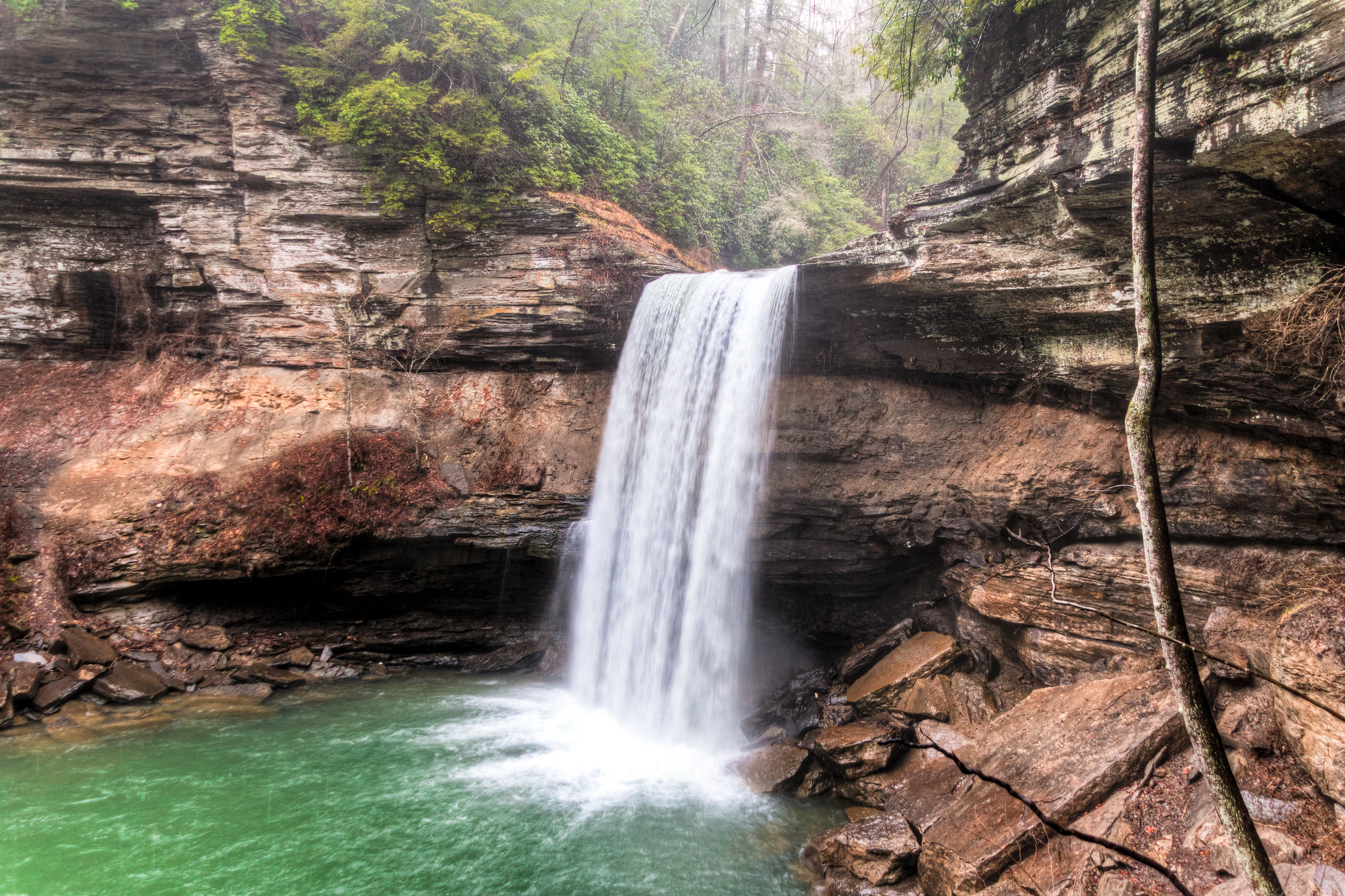 8 Impresionantes cascadas imperdibles en Tennessee - 13
