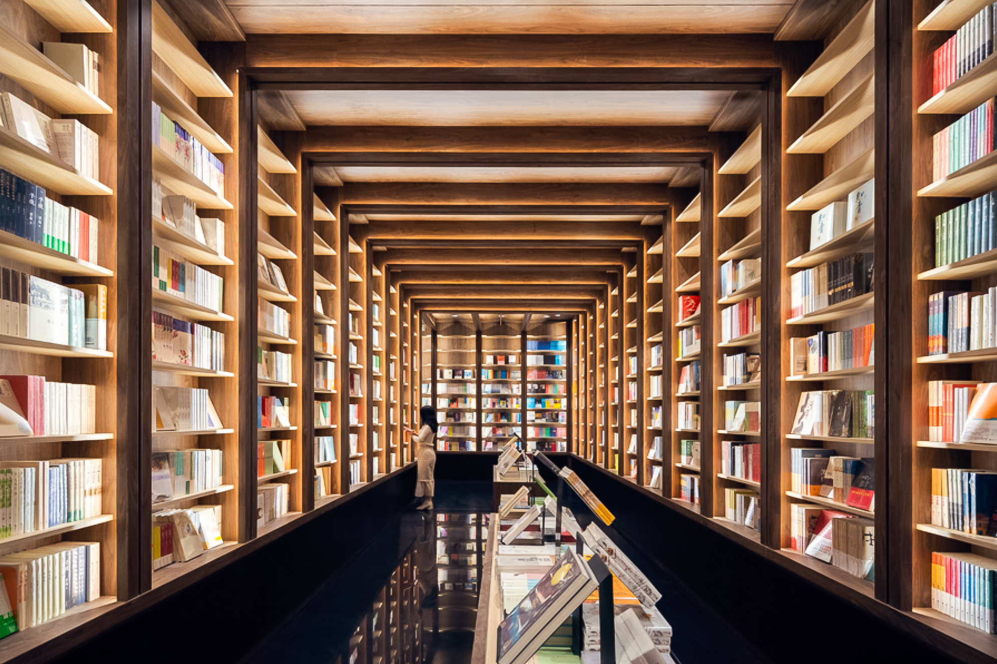 La librería Chongqing Zhongshuge de China necesita un lugar en la lista de deseos de cada amante de los libros - 27
