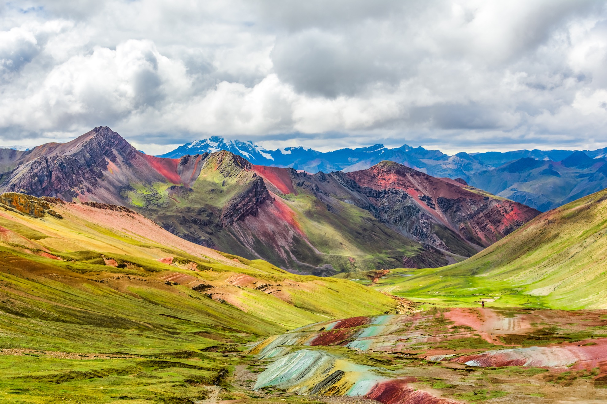 Rainbow Mountain se ve surrealista; Aquí está cómo visitar - 9