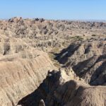 Desde Badlands hasta Theodore Roosevelt: Las mejores paradas durante un viaje por carretera de los Parques Nacionales de Dakotas