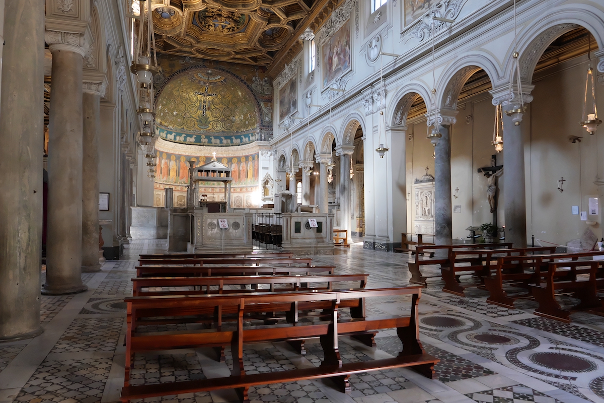 La increíble Basílica San Clemente es una visita obligada al visitar Roma - 11