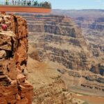 Entra en el reino del águila en el skywalk de Grand Canyon