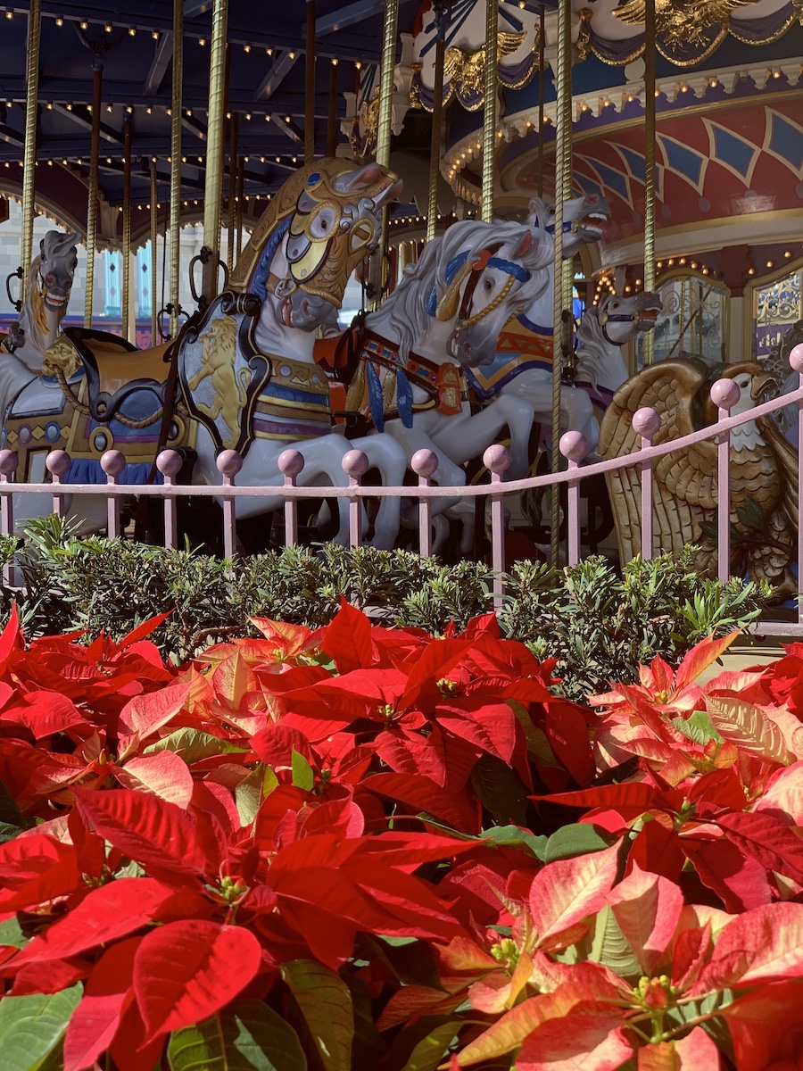 13 decoraciones navideñas que deben ver en Disney World esta temporada - 9