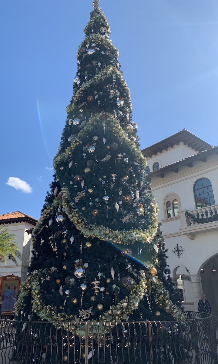 13 decoraciones navideñas que deben ver en Disney World esta temporada - 21