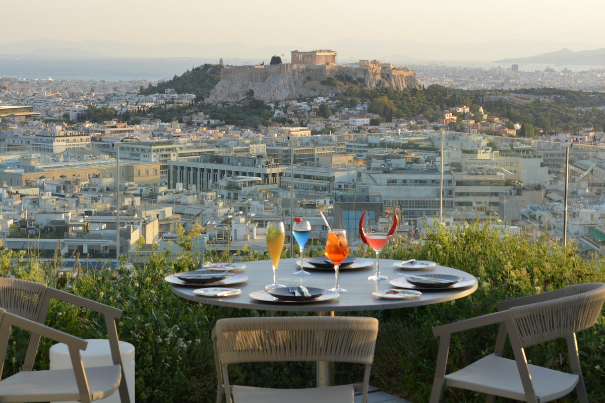 7 mejores hoteles en Atenas para fantásticas vistas de Acrópolis - 9
