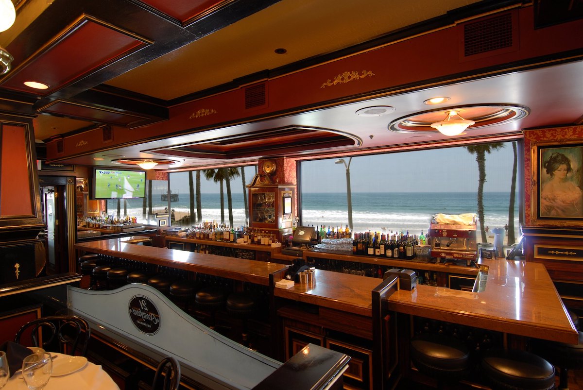 9 restaurantes en Newport Beach Perfecto para cenas al aire libre - 7