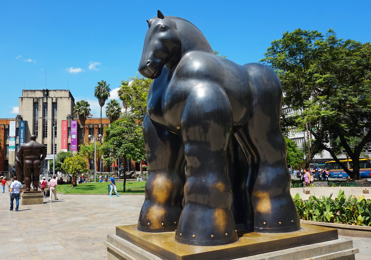 8 increíbles parques públicos para visitar en Medellin - 17