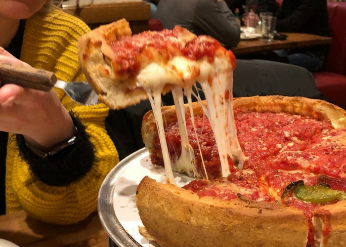10 mejores lugares para la pizza de plato profundo de Chicago - 11