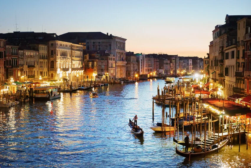 Recorriendo la calle más intrigante del mundo: el Gran Canal de Venecia - 47