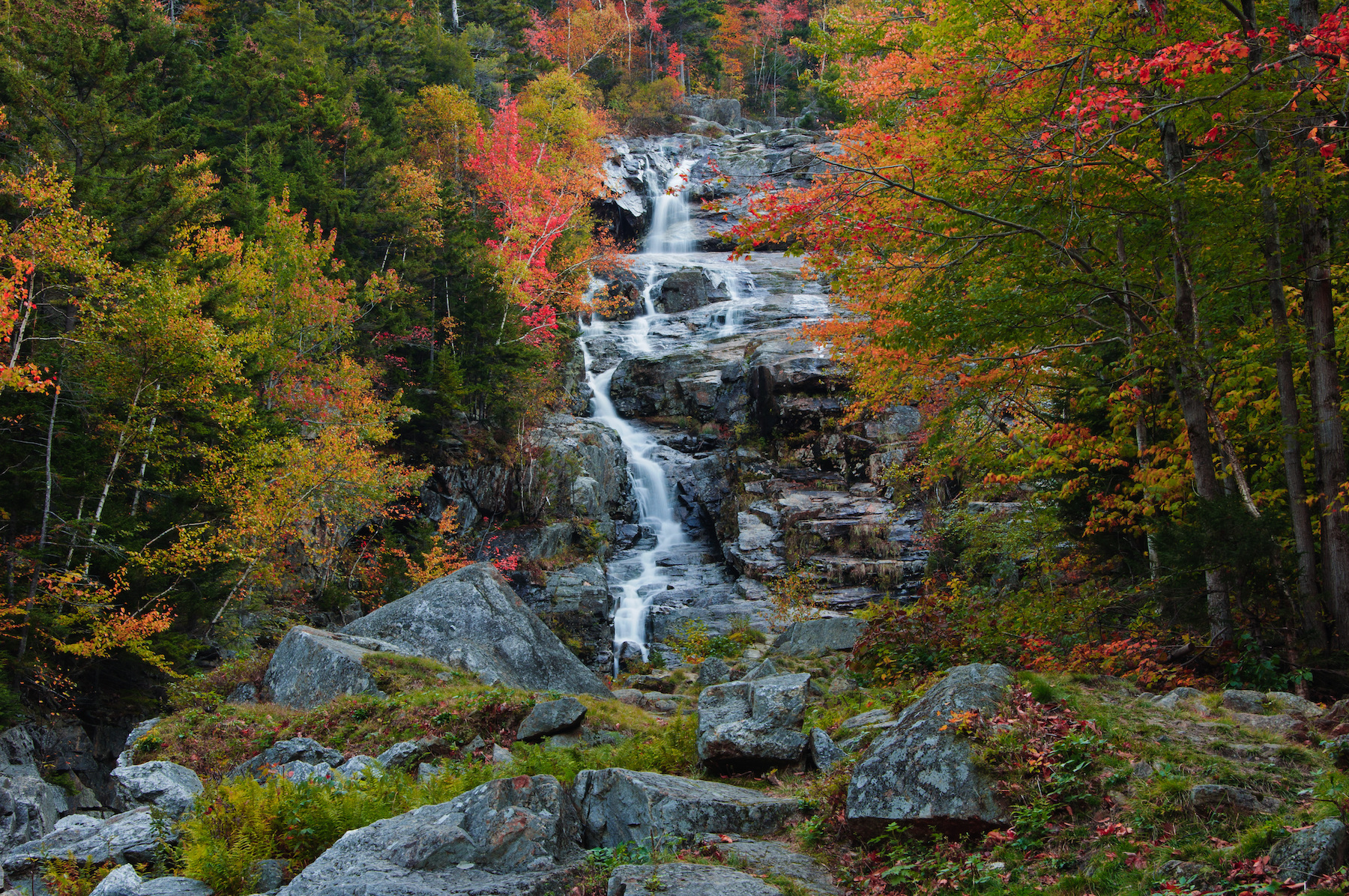 15 mejores paradas durante un viaje por carretera de follaje de otoño de New Hampshire - 7