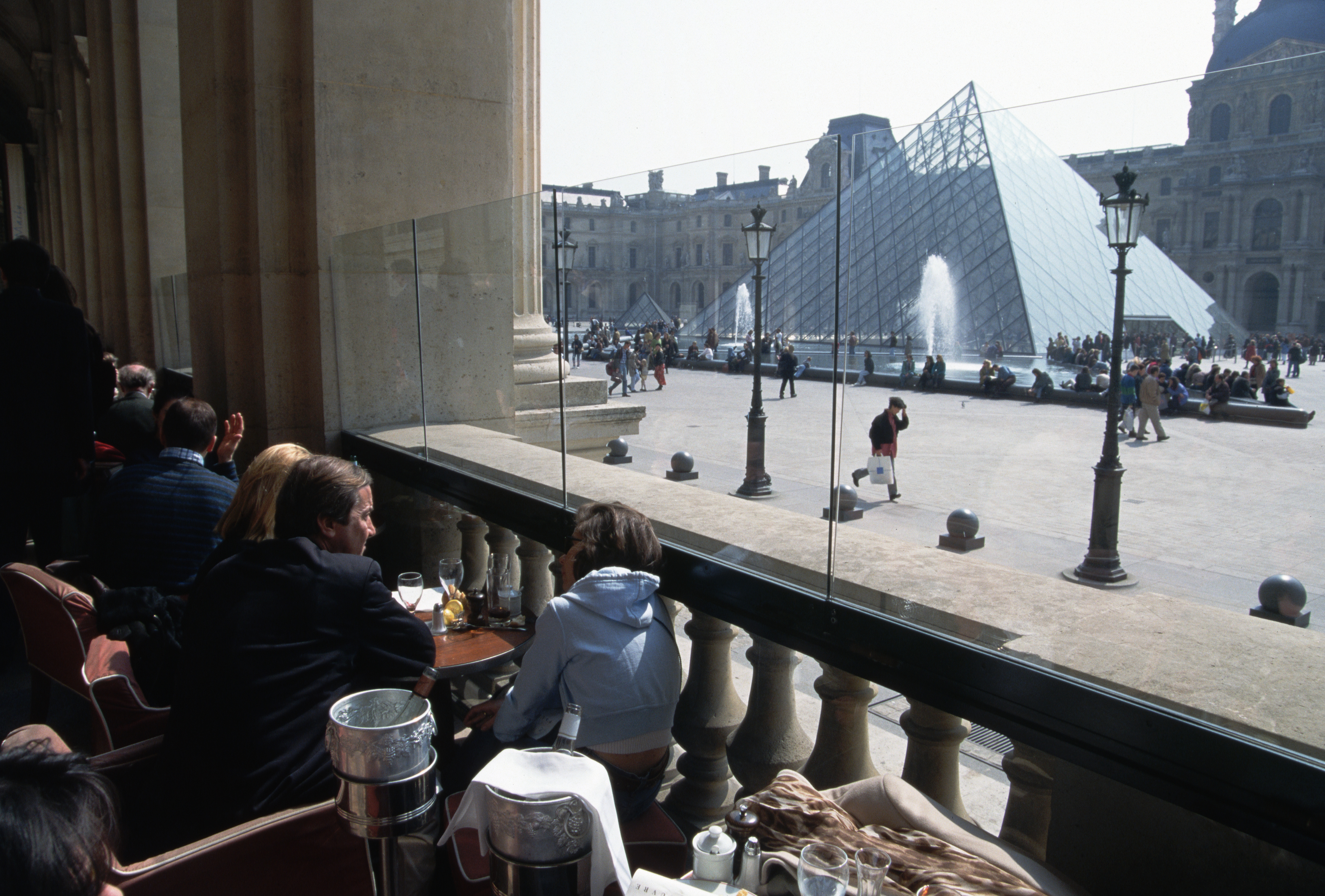 9 mejores cafés para experimentar en París - 17