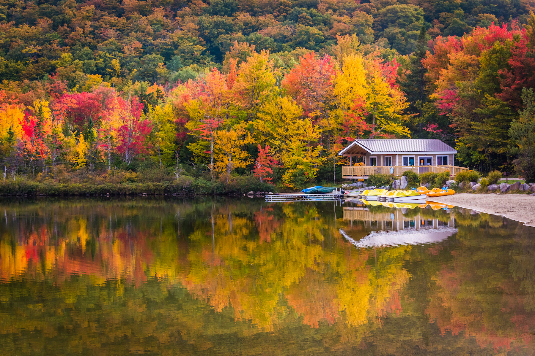 15 mejores paradas durante un viaje por carretera de follaje de otoño de New Hampshire - 21