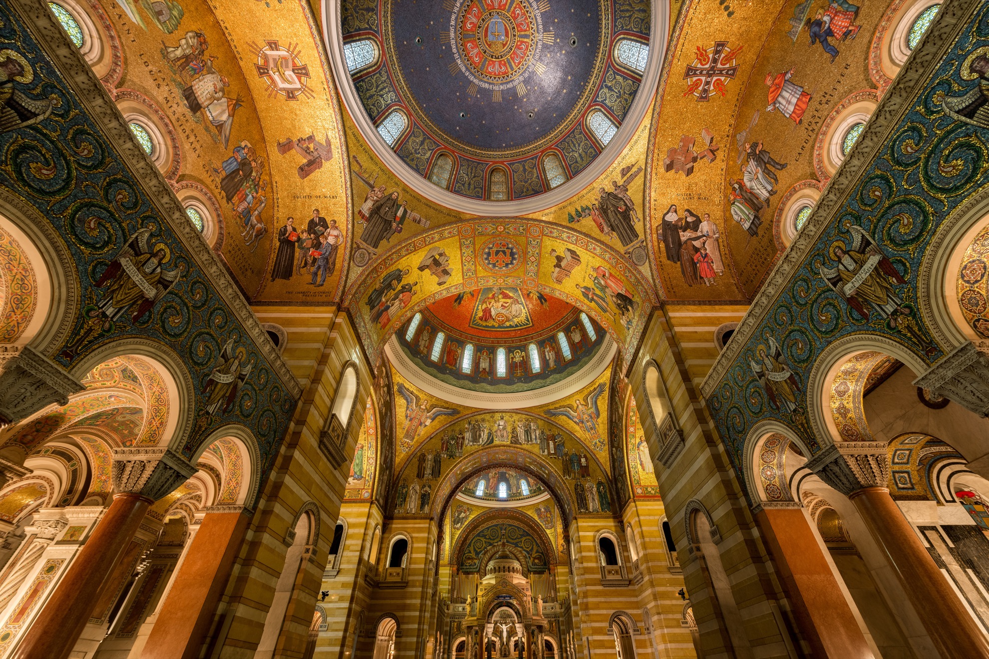 9 hermosas iglesias que deben ver, catedrales y basílicas en los EE. UU. - 15