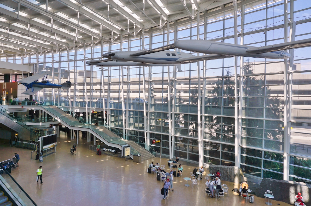 8 mejores aeropuertos en los EE. UU. (2022) - 11