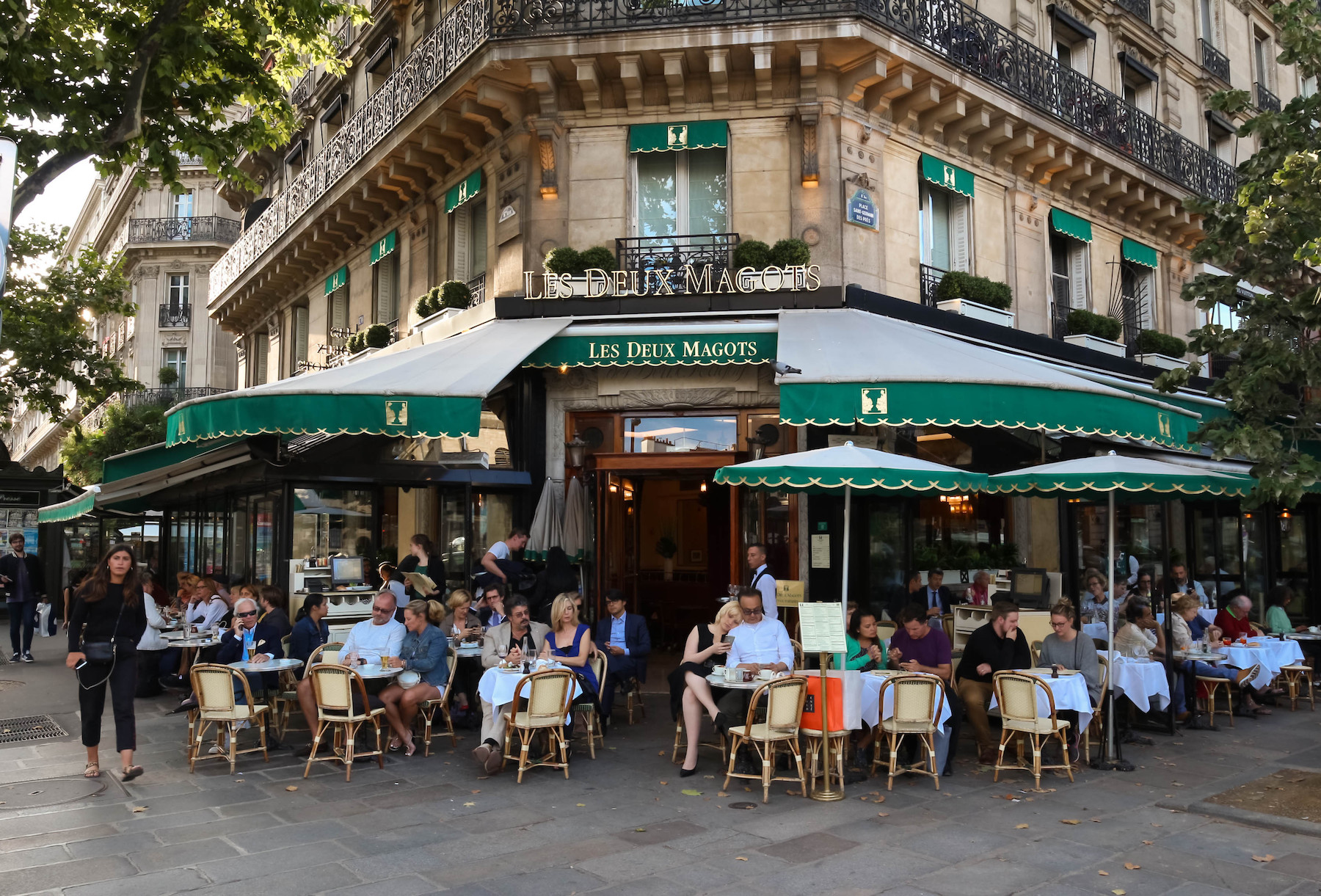 9 mejores cafés para experimentar en París - 7