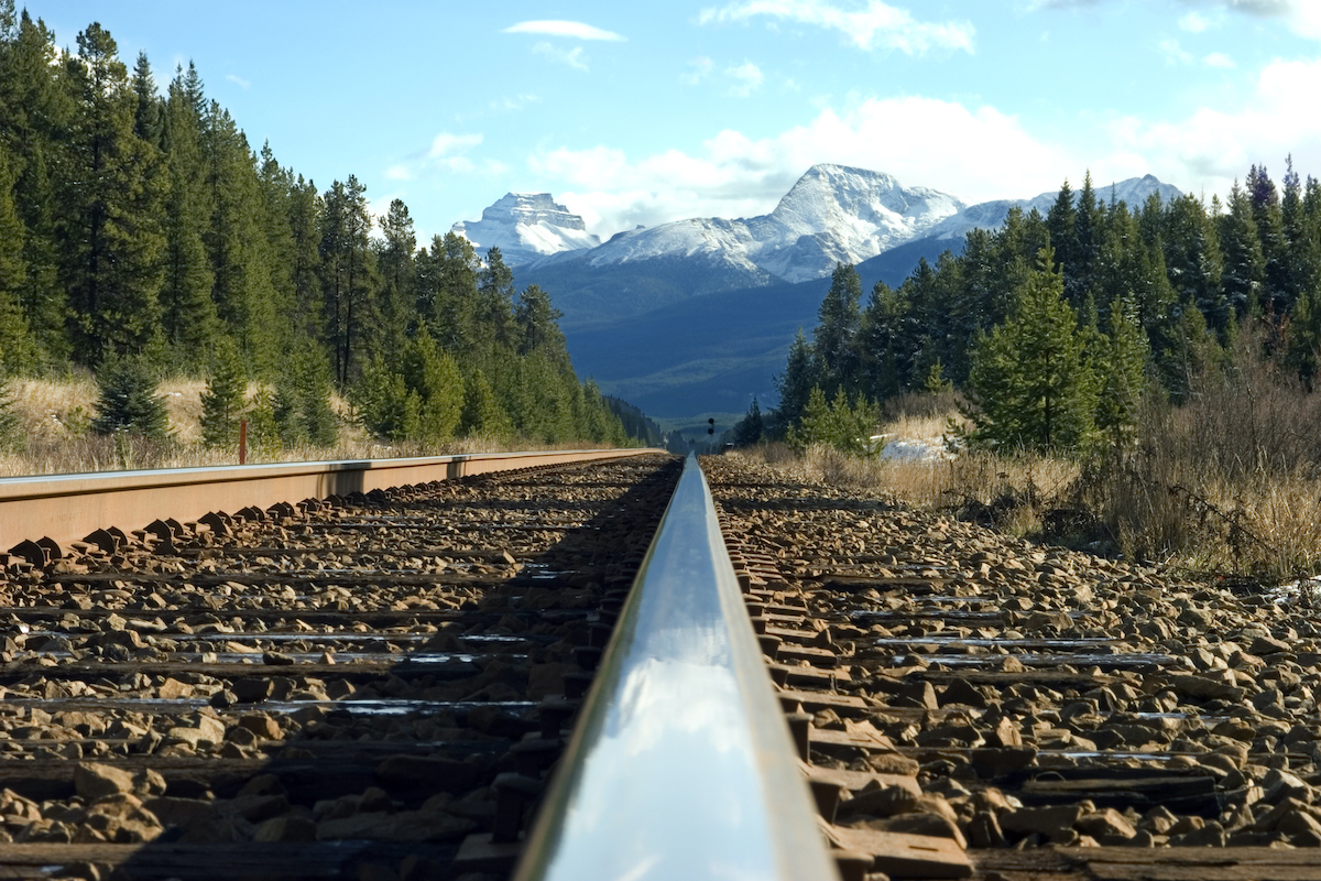 La mejor manera de cruzar las Montañas Rocosas canadienses: Train vs. Coche - 7