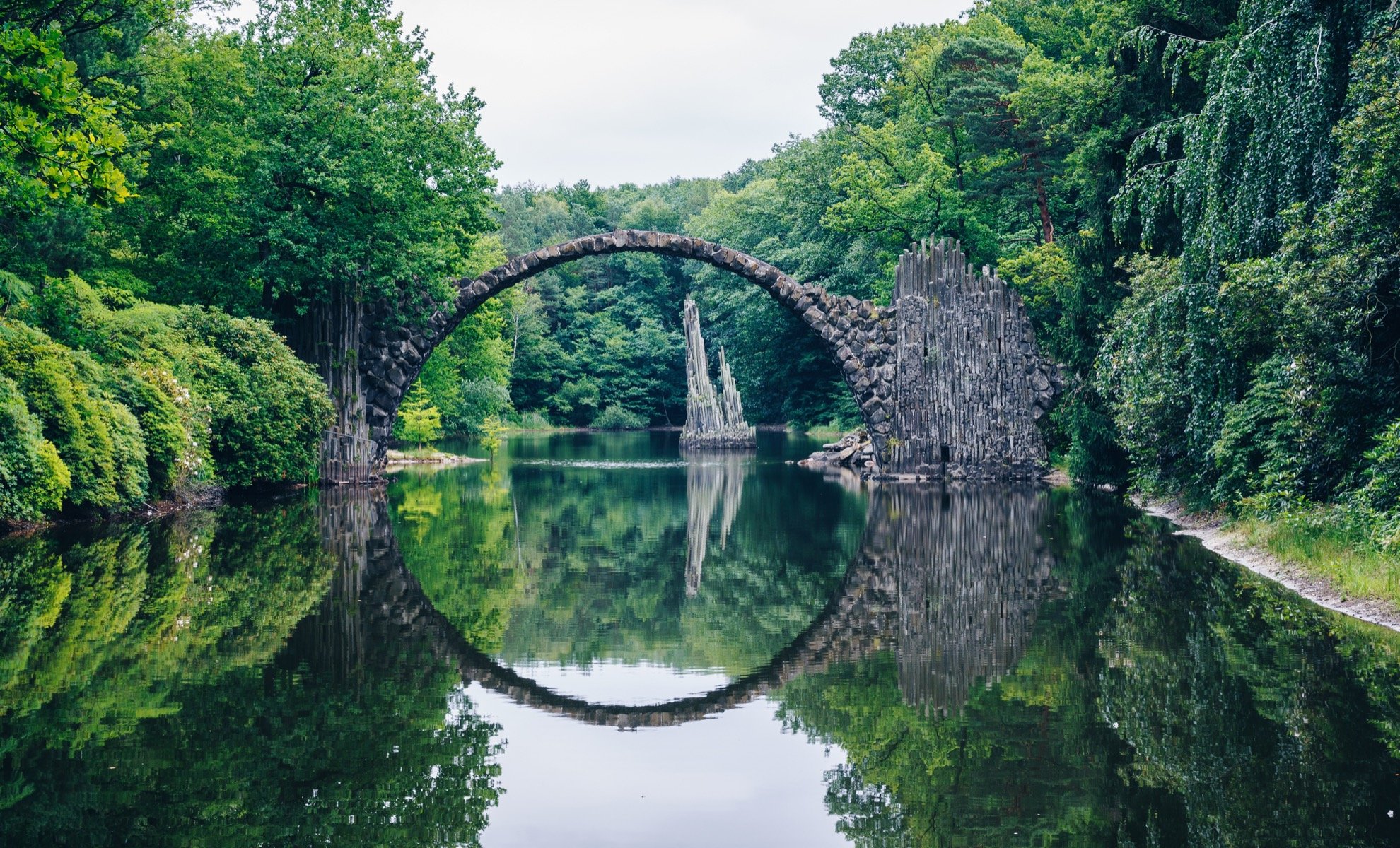 Conoce a Rakotzbrucke, el impresionante Puente del Diablo de Stone de Alemania - 13
