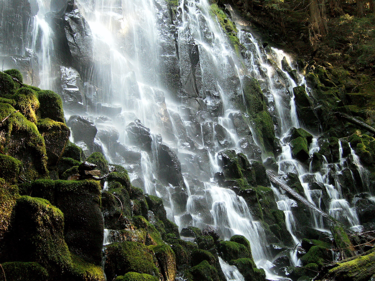 7 hermosas cascadas para visitar en el noroeste del Pacífico - 7