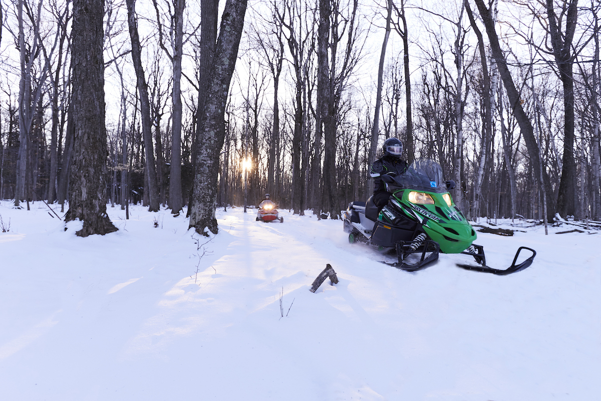 Los mejores senderos de motos de nieve para experimentar en Wisconsin - 11