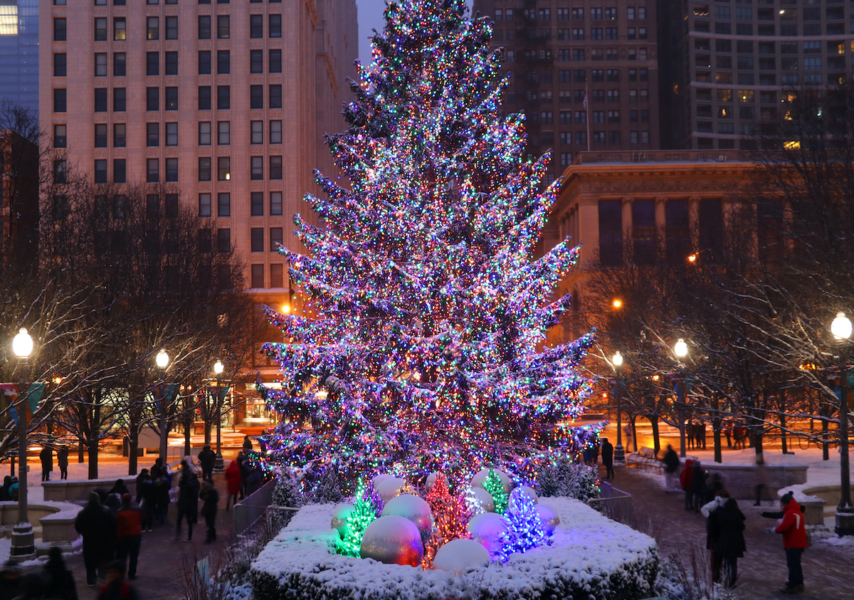 Las pantallas de luz navideñas virtuales más hermosas de los EE. UU. - 3