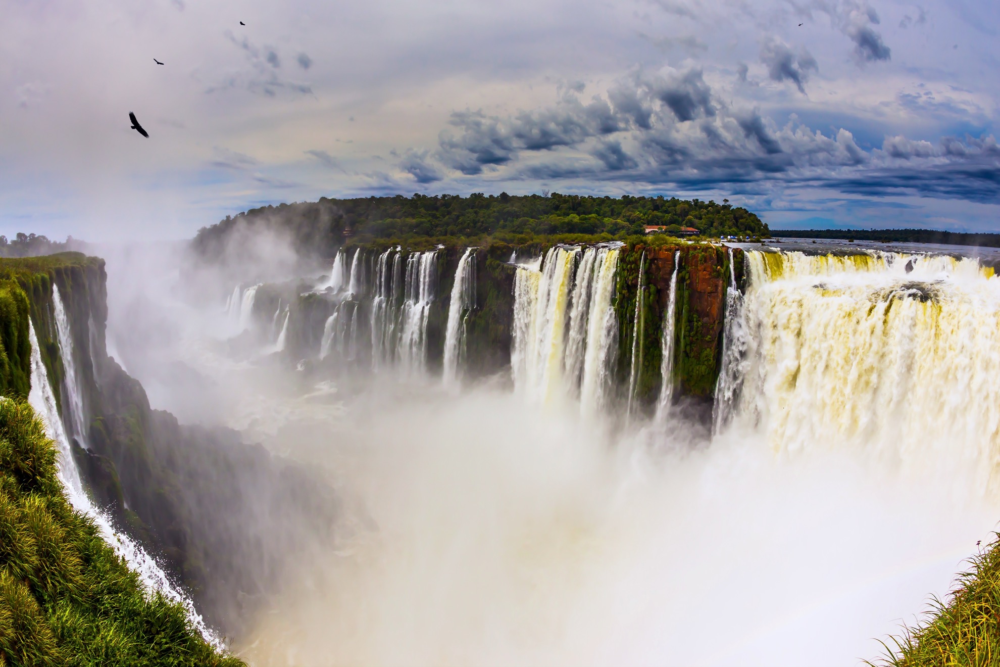 Conoce la garganta del diablo, la increíble cascada de Iguazu Falls - 17
