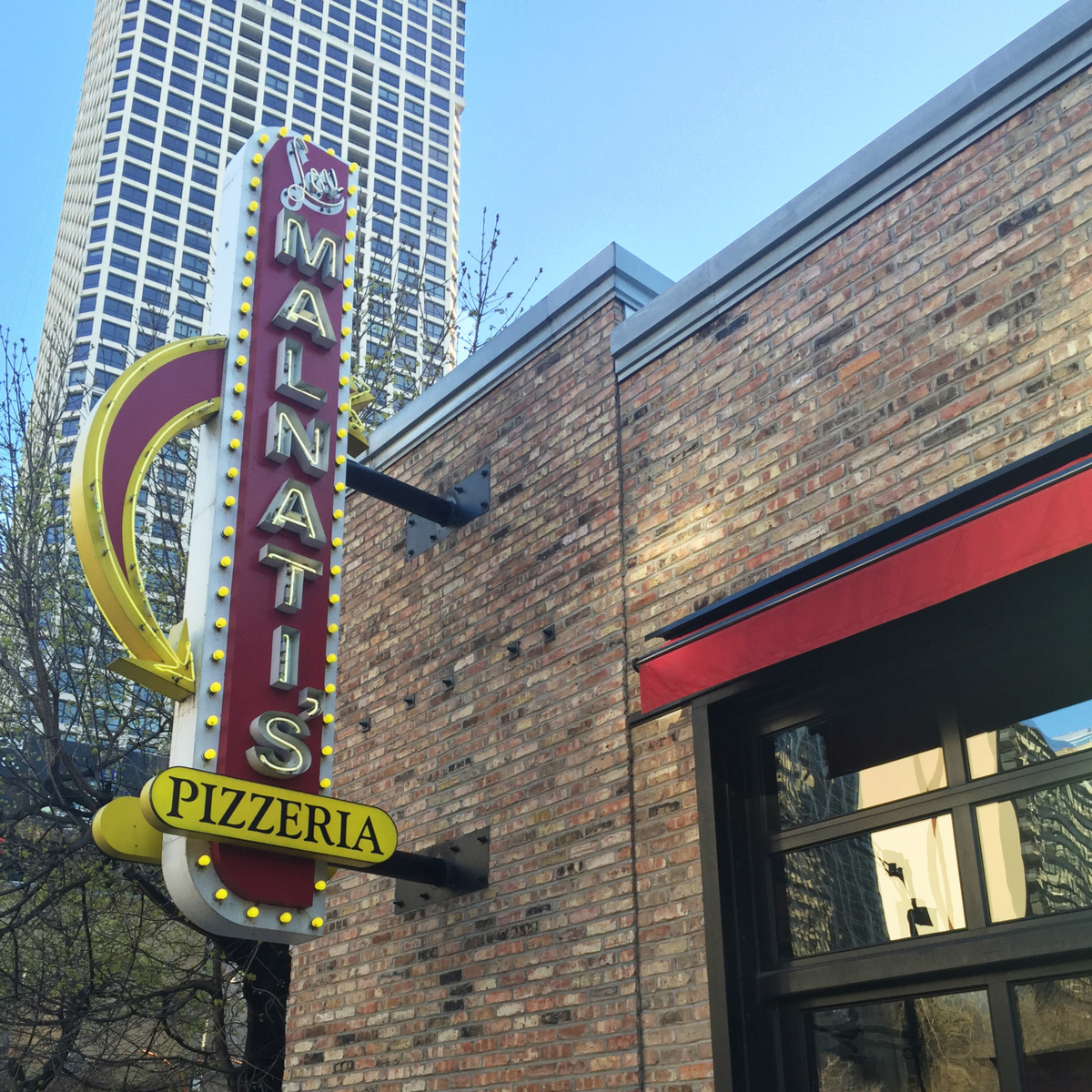 Dónde encontrar la mejor pizza de plato profundo en Chicago - 7
