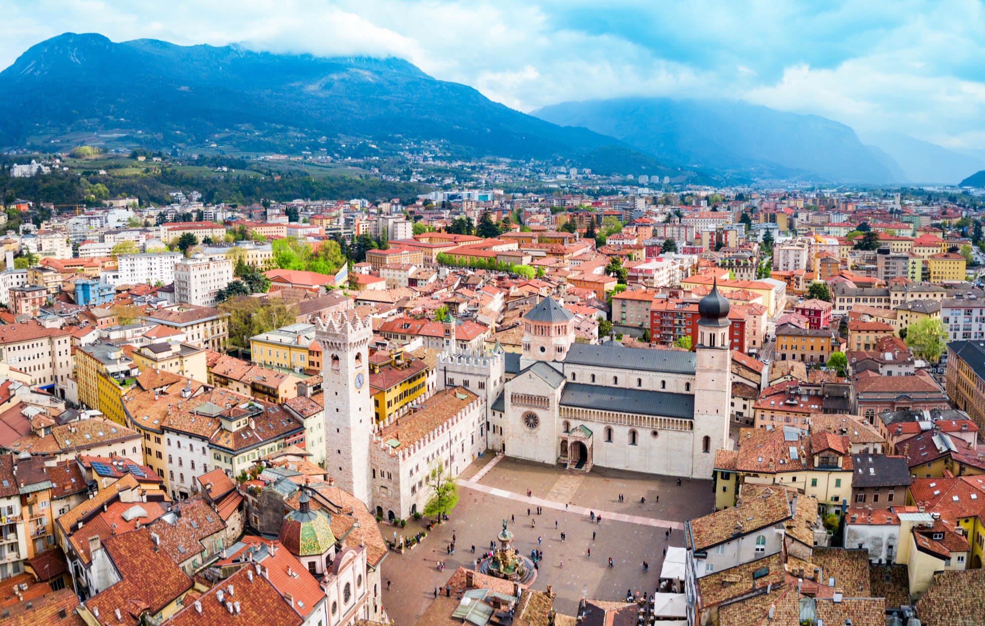 7 hermosas ciudades fuera del rato en Italia - 9