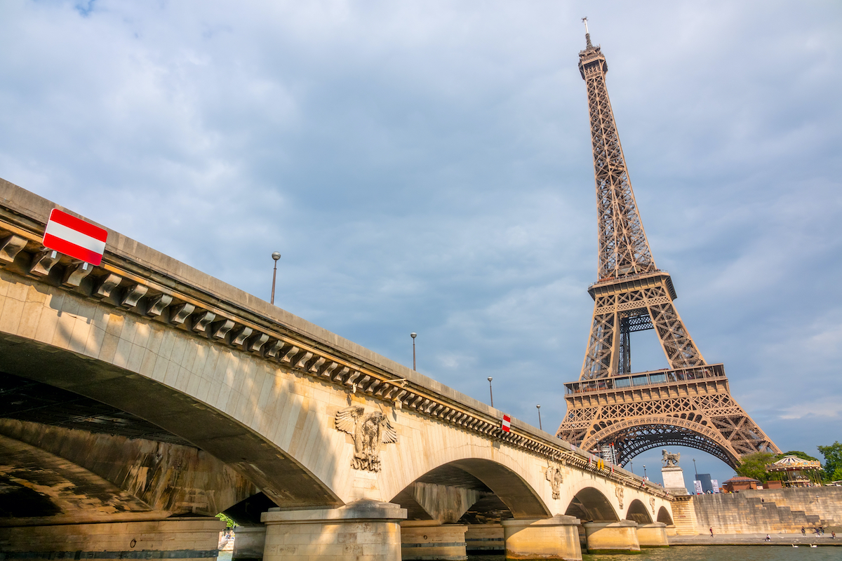 Las historias únicas detrás de estos 9 hermosos puentes en París - 19