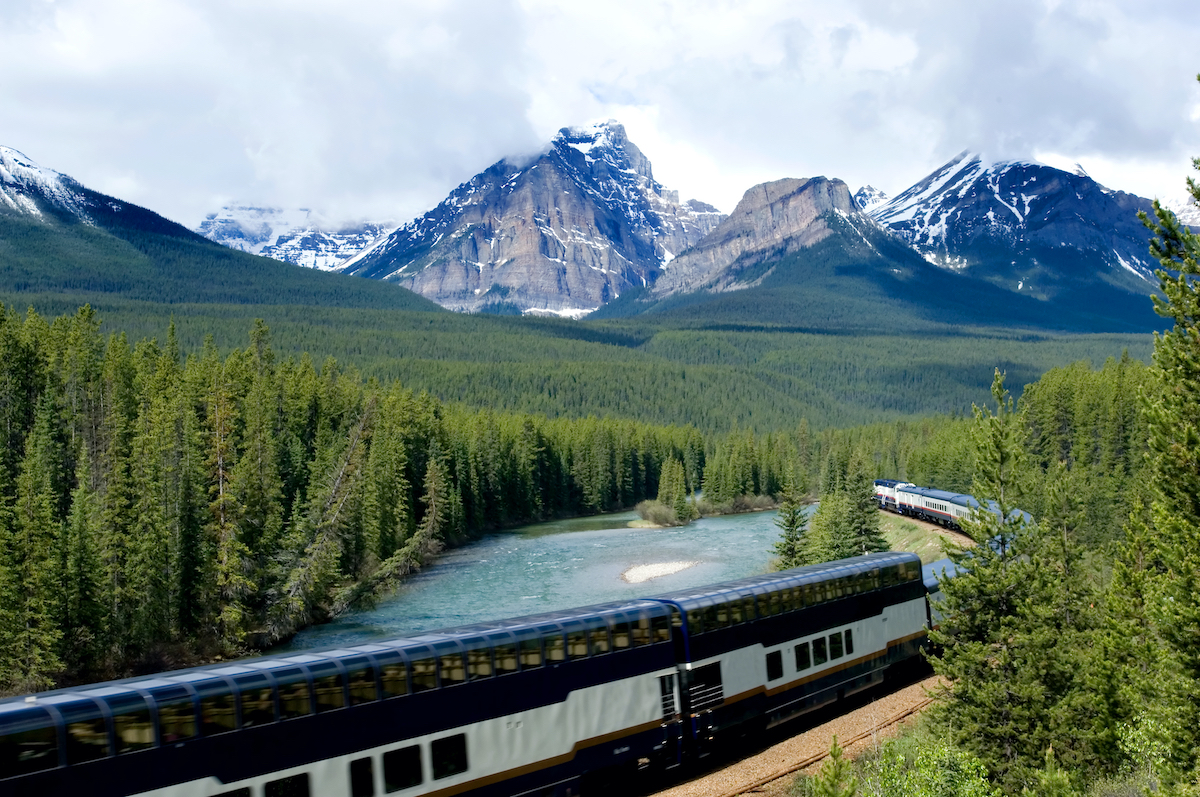 El lujoso montañista rocoso lanzará su primer viaje en tren de EE. UU. En 2021 - 25