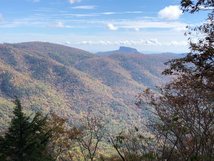 Los lugares más pintorescos para disfrutar del follaje de otoño en Carolina del Norte - 7