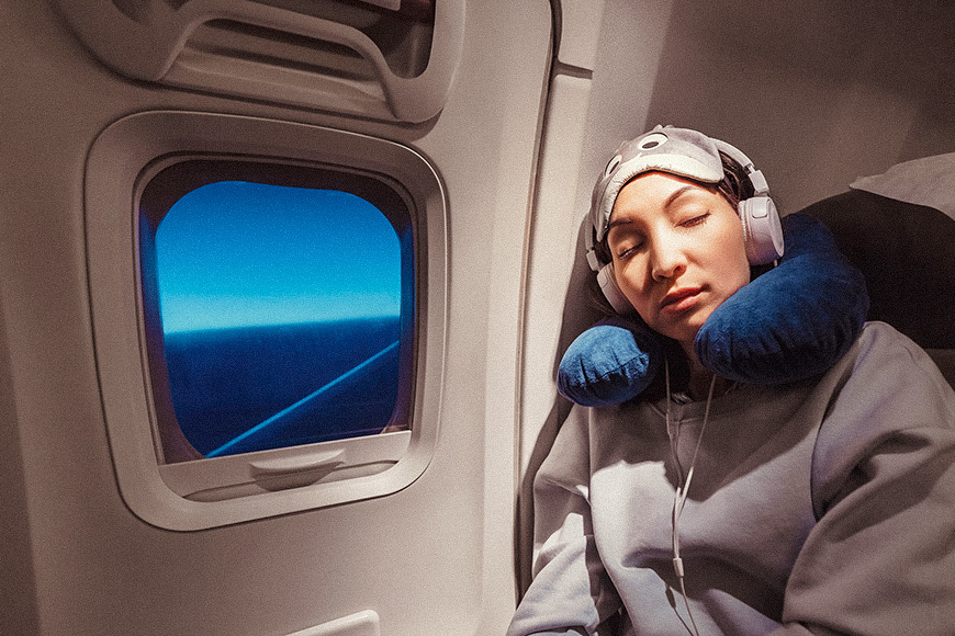 Dormir en aviones: 13 consejos para hacerlo más fácil | Esta web - 3